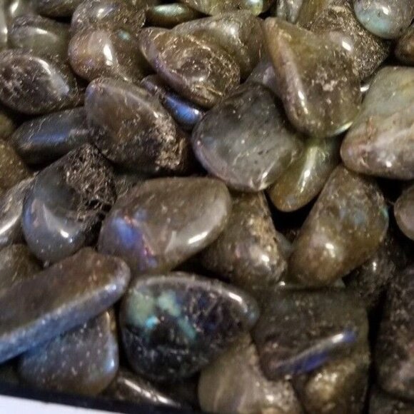 1/4 lb Tumbled Labradorite Gemstone Crystals 40-60 Stones Gem Rock Specimens - Picture 7 of 7